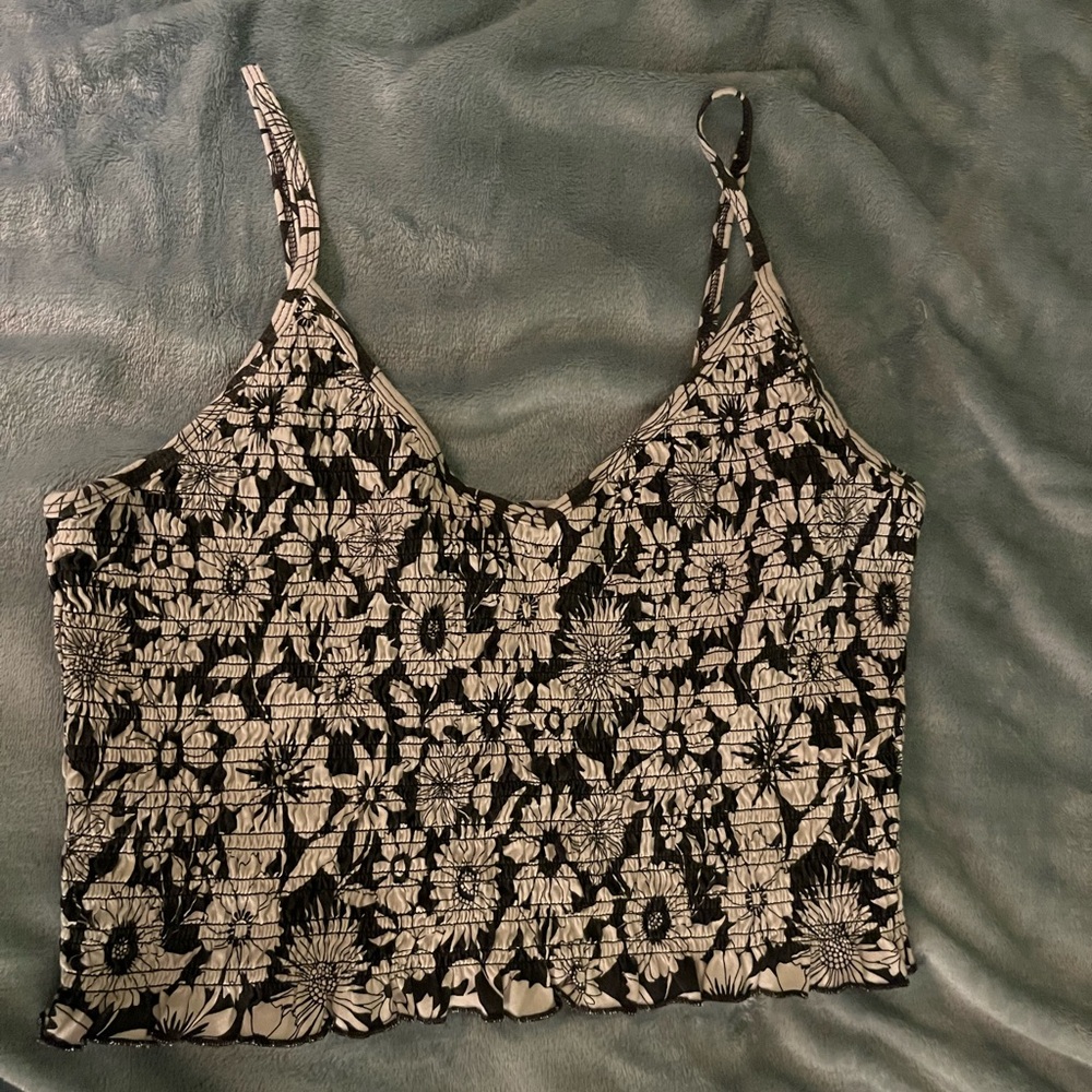 American Eagle Black and White Floral Ruched Tank with Adjustable Straps